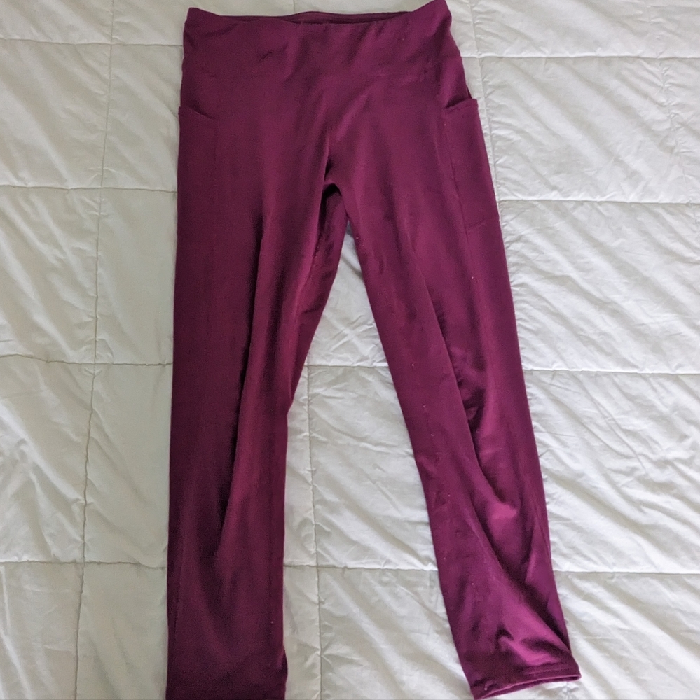 Threads for Thought Leggings - Size L